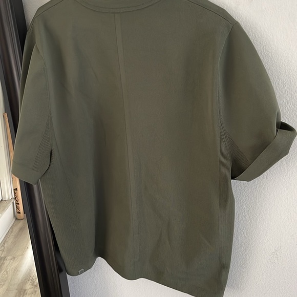 LULULEMON MENS KNIT SHORT SLEEVE CREW   NWOT - Picture 4 of 5